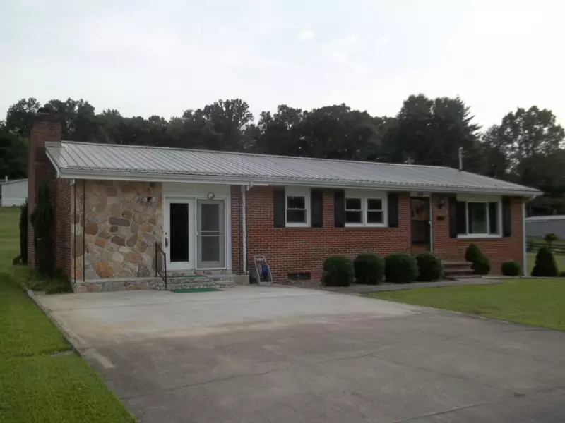 144 Smith Hollow RD, Church Hill, TN 37642