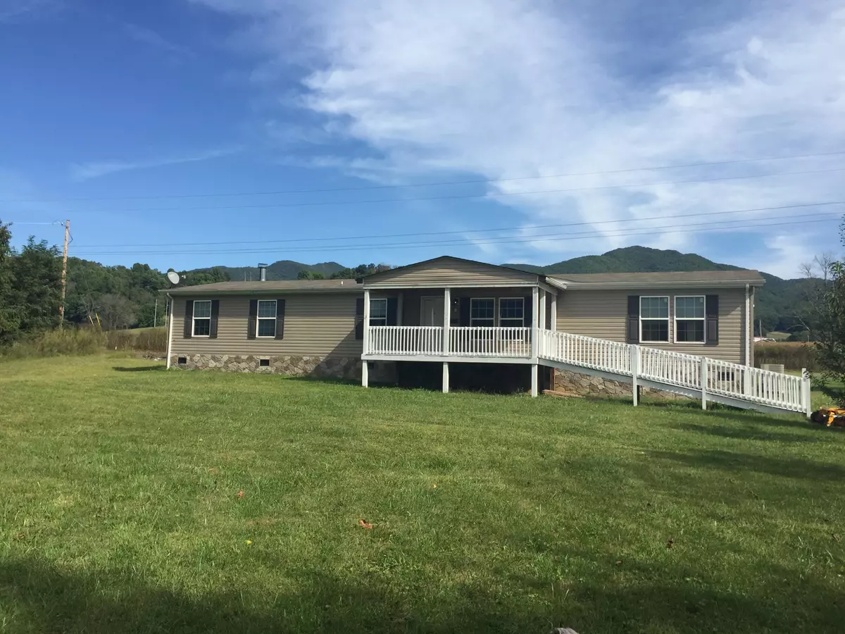 Elizabethton, TN 37643,297 Dry Hollow RD