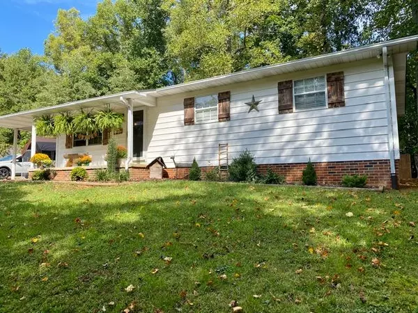 162 Aviation DR, Elizabethton, TN 37643