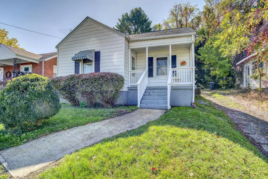 1224 Windsor AVE, Bristol, TN 37620