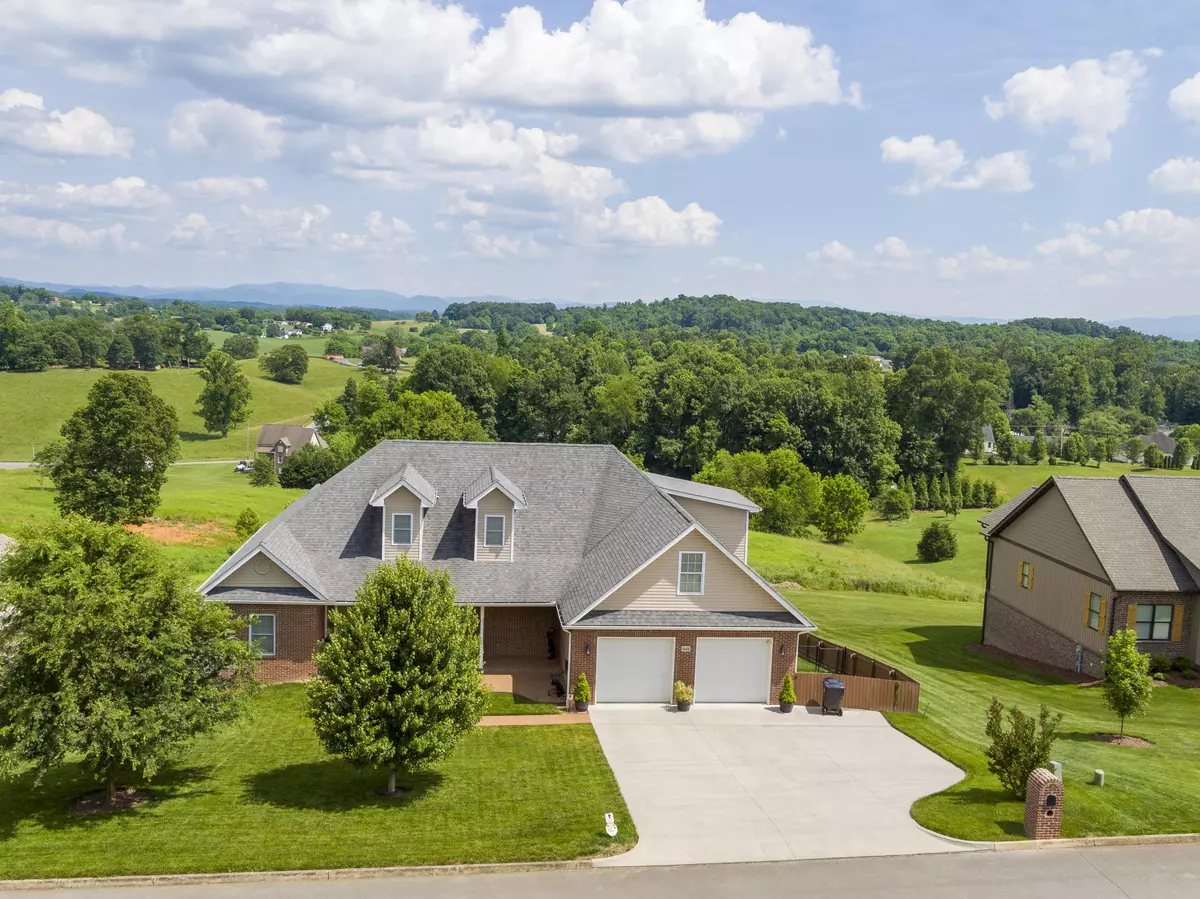 Piney Flats, TN 37686,442 Grovemont PL