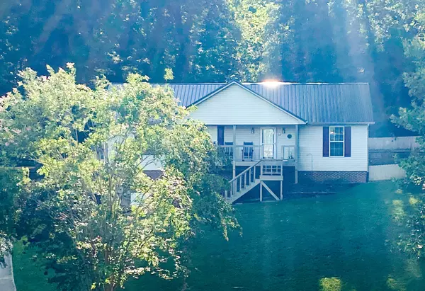517 Austin CIR, Rogersville, TN 37857