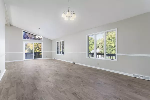 Abingdon, VA 24211,220 Longview DR