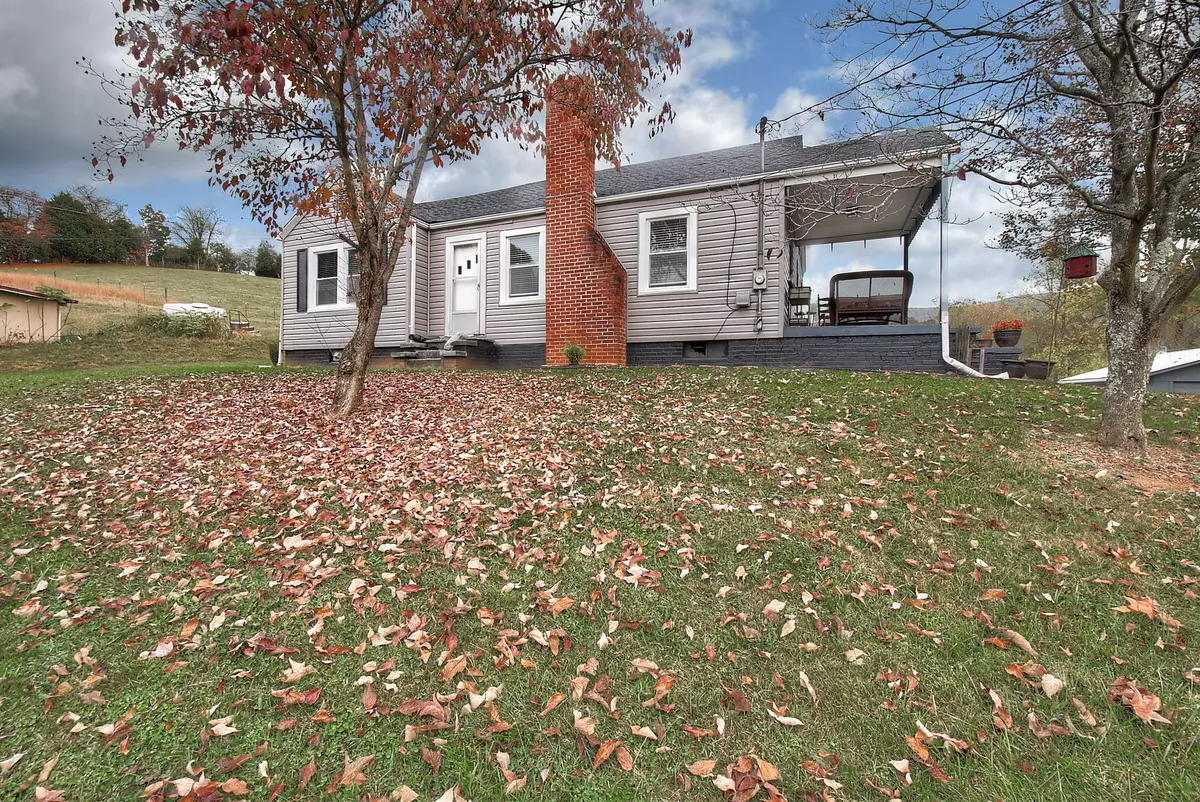 Elizabethton, TN 37643,356 Minton Hollow RD