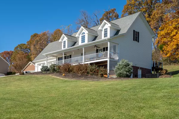 Gray, TN 37615,1399 Martins Glen LN