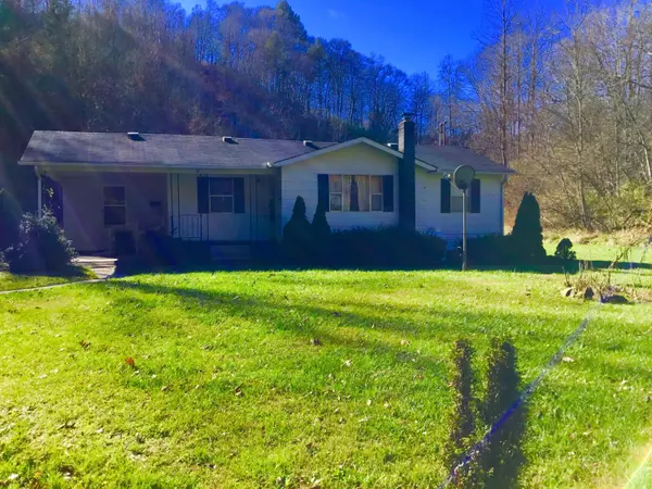 Clintwood, VA 24228,667 Pine Creek RD