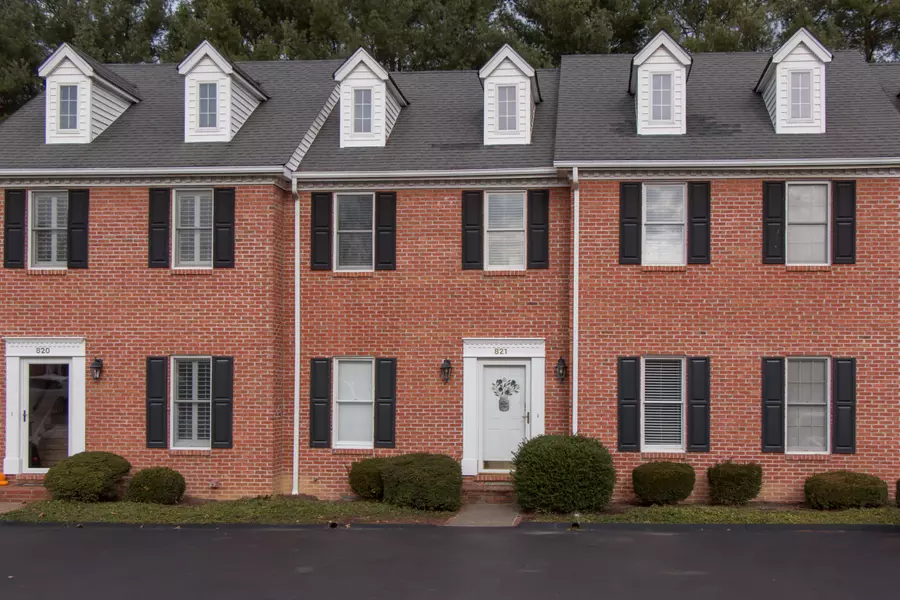 821 Wayne AVE #21, Abingdon, VA 24210