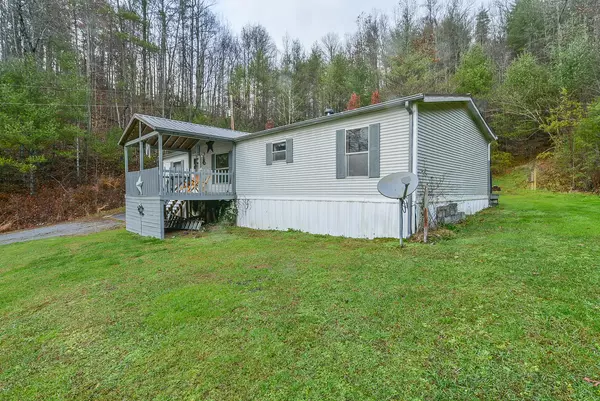 Erwin, TN 37650,513 Raven Cliff RD