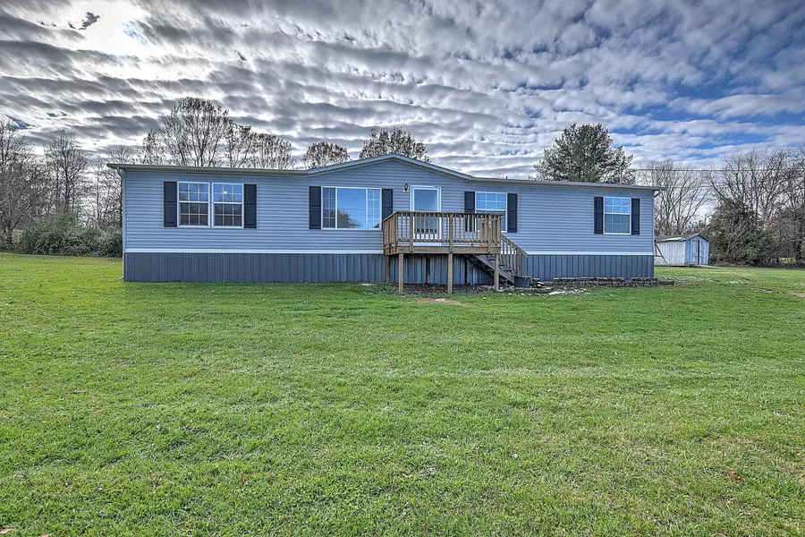 185 Woodlyn RD, Johnson City, TN 37601