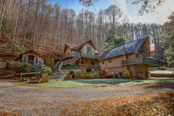 Roan Mountain, TN 37687,805 Tiger Creek RD #1