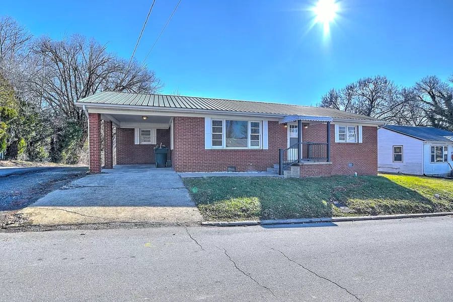 219 Lake ST, Greeneville, TN 37743