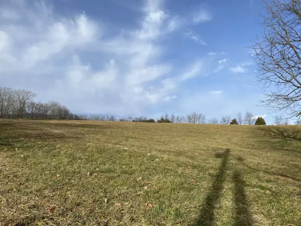 Mountain City, TN 37683,000 Crackers Neck RD