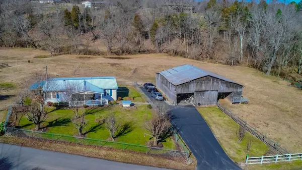 1541 Lower English Creek RD, Newport, TN 37821