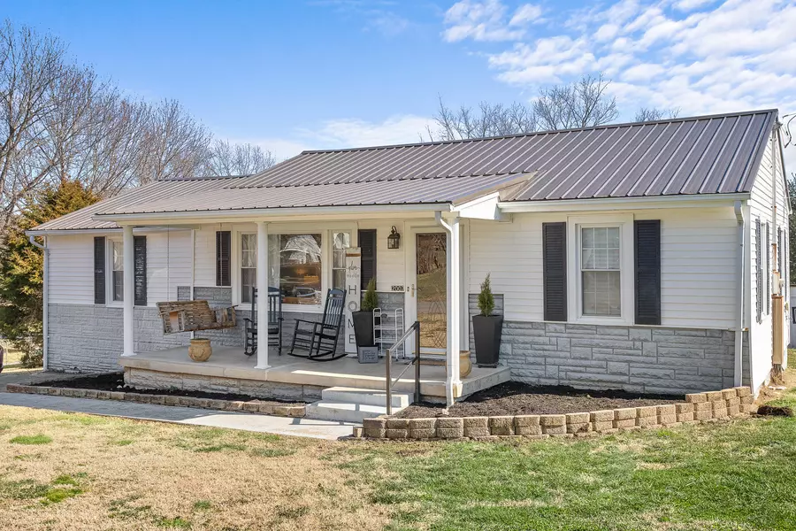 2007 Fairlawn DR, Greeneville, TN 37743