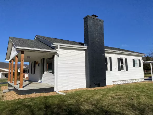 Erwin, TN 37650,512 South ST