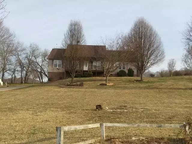 1040 Rice Cross RD, Piney Flats, TN 37686