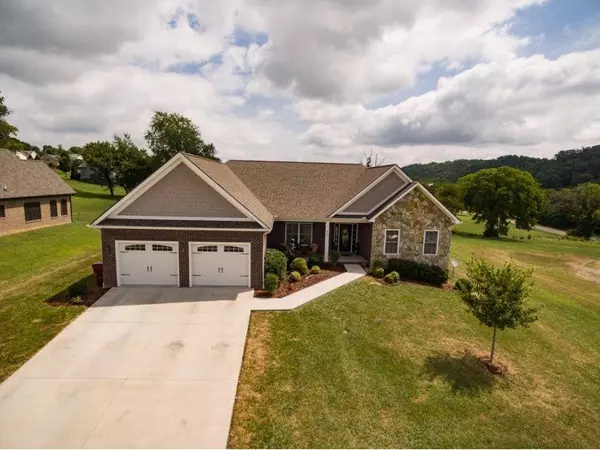 54 Bethesda PL, Piney Flats, TN 37686