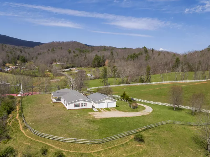 5924 Simerly Creek RD, Unicoi, TN 37692