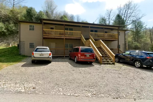 600 Fire Tower RD, Mountain City, TN 37683