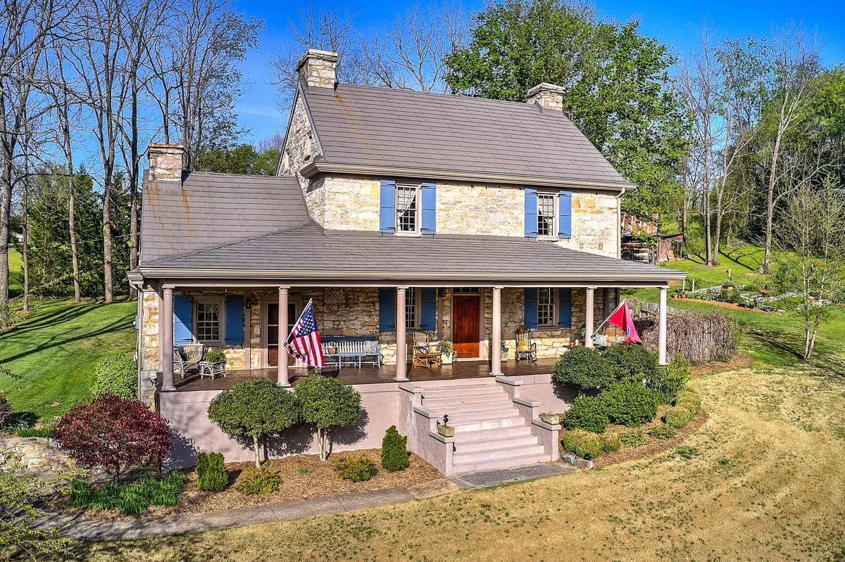 Limestone, TN 37681,1792 Stone House LN