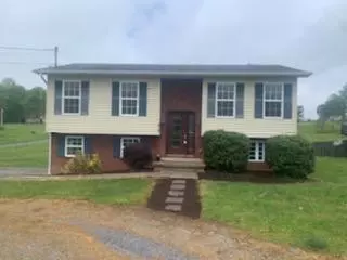 425 Old Snapps Ferry RD, Chuckey, TN 37641