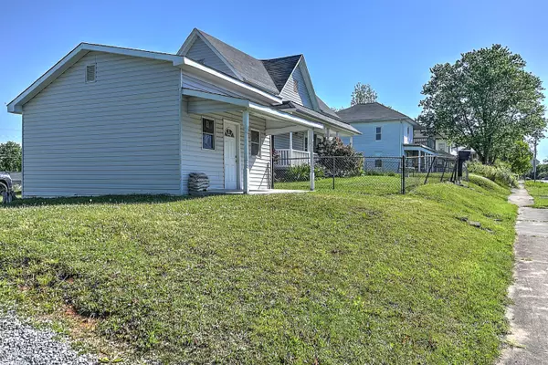 Johnson City, TN 37604,828 Lamont ST