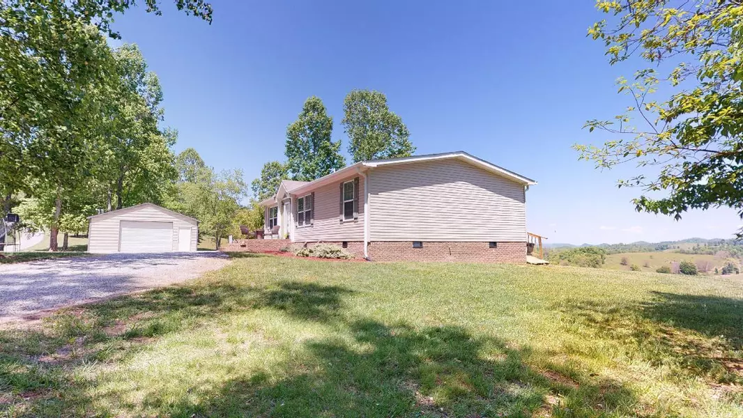 230 Eagle Ridge RDG, Sneedville, TN 37869