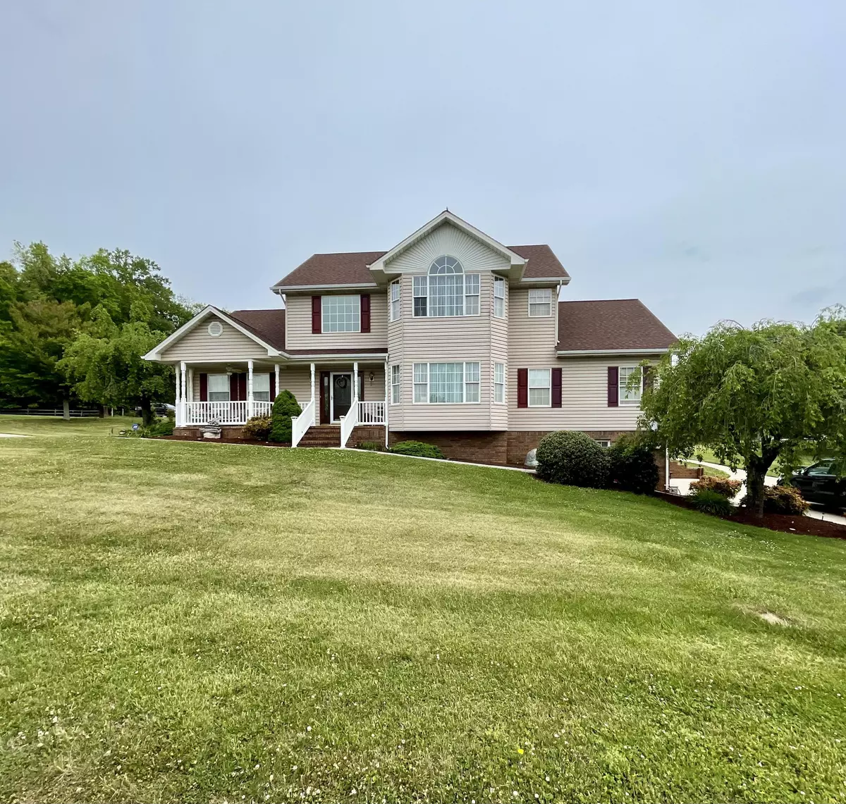 Blountville, TN 37617,101 Barefoot Landing DR