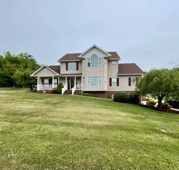 101 Barefoot Landing DR, Blountville, TN 37617