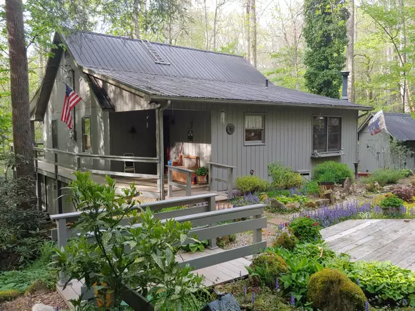 Roan Mountain, TN 37687,147 Laurel Highlands RD