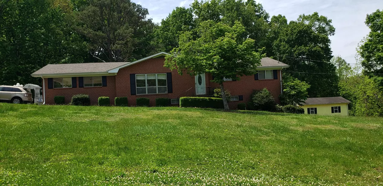 151 County Road 681, Etowah, TN 37331