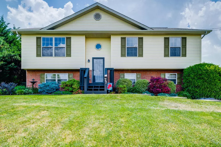 77 Martins Glen CT, Gray, TN 37615