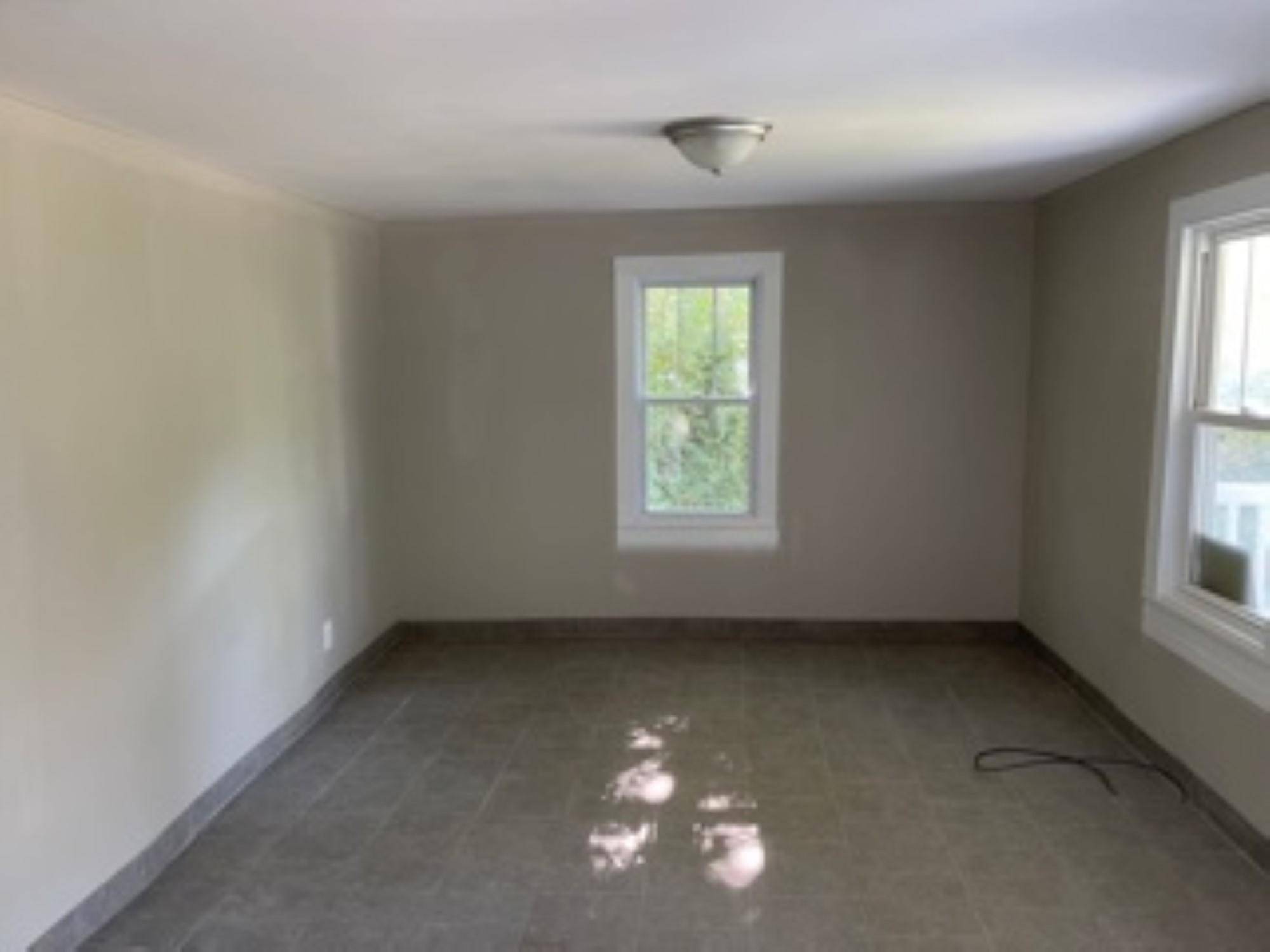 Kingsport, TN 37660,1337 Ivory ST