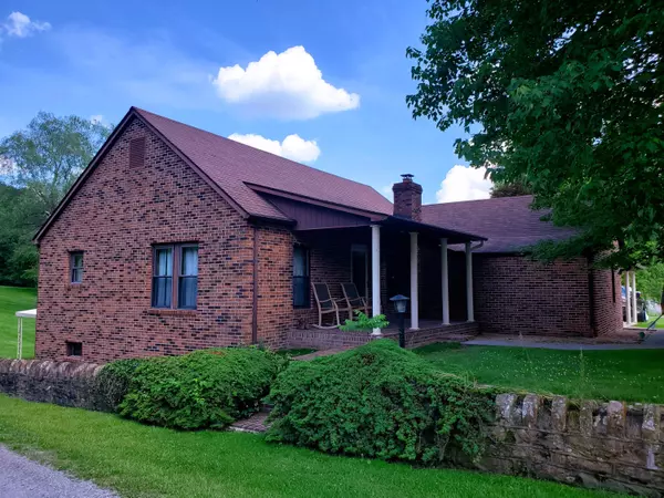 Coeburn, VA 24230,4116 Dungannon RD