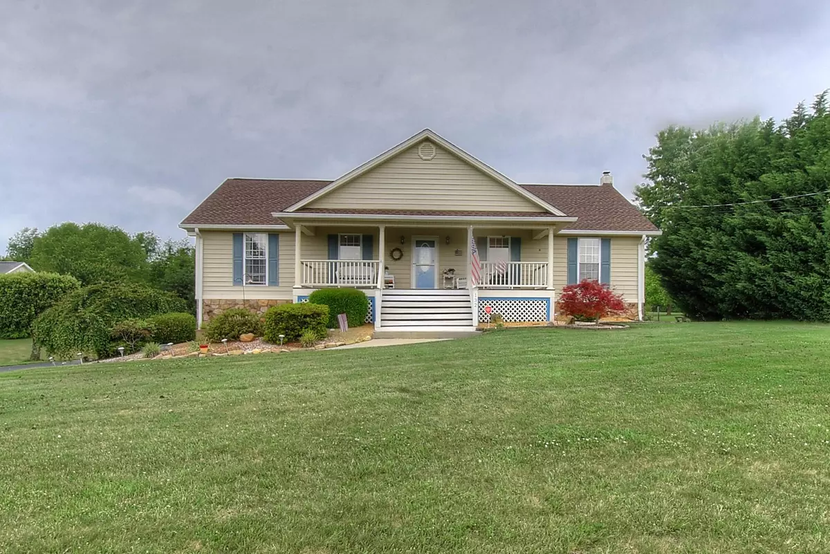 Jonesborough, TN 37659,132 Hazelnut DR