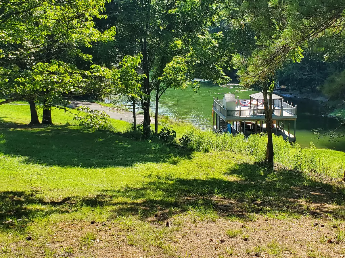 Piney Flats, TN 37686,Tbd Sheltered Cove Private DR