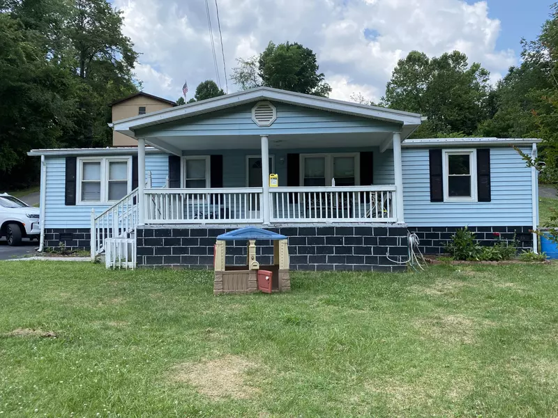 1127 Liberty AVE, Norton, VA 24273