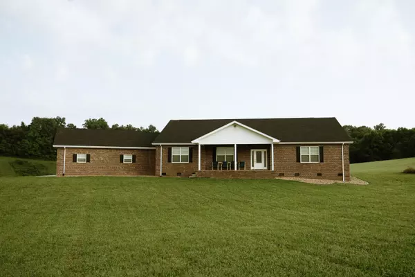 100 Earnest RD, Chuckey, TN 37641