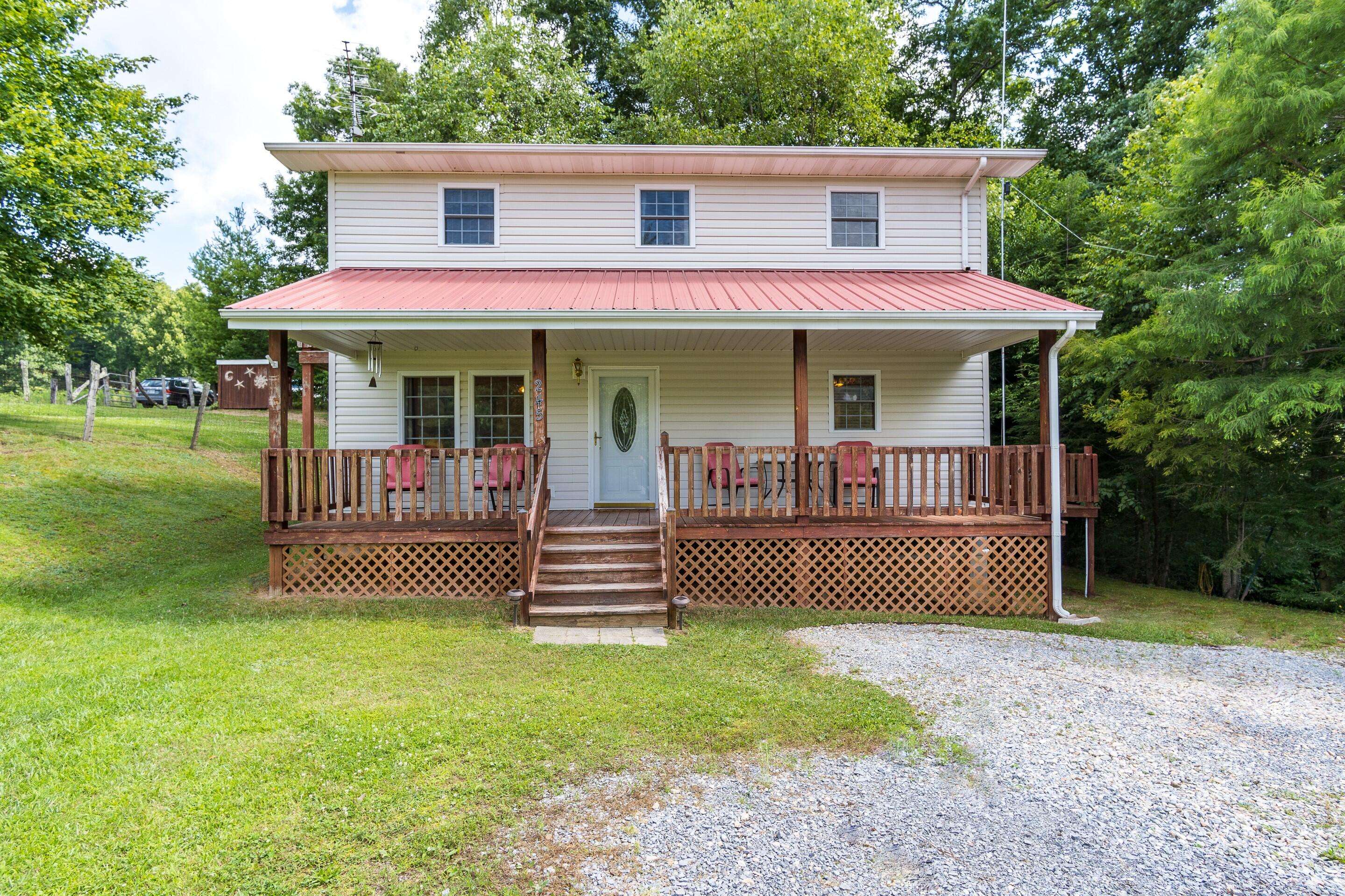 245 Whittemore RD, Hampton, TN 37658