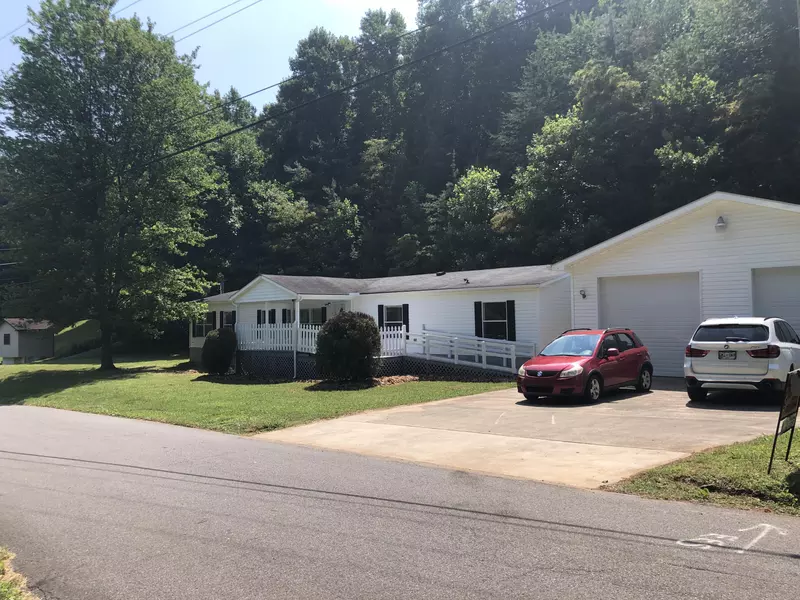 269 Rocky Branch RD, Elizabethton, TN 37643