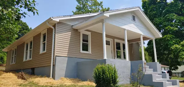 Kingsport, TN 37660,2205 Glenburn RD