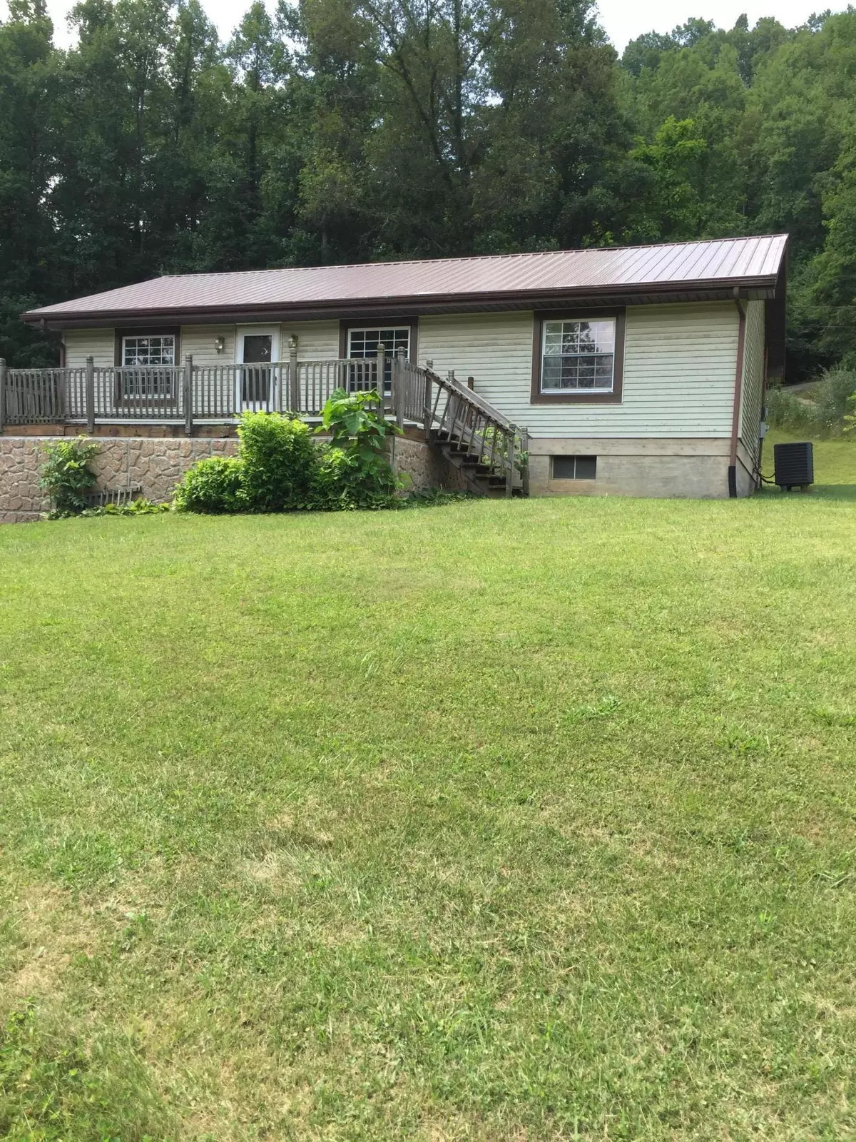 Coeburn, VA 24230,4008 Copperhead RD