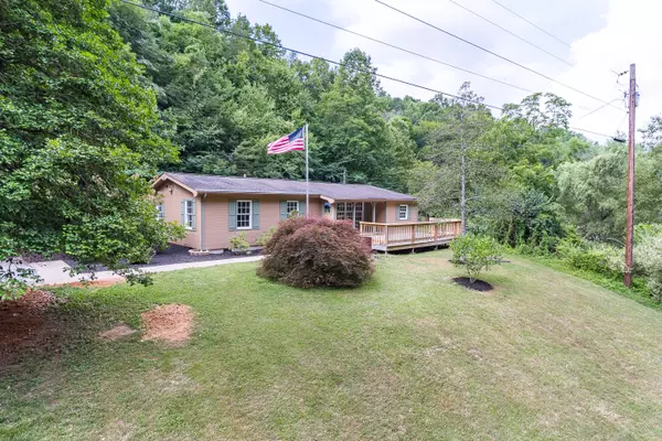 542 Sigman Hollow RD, Bluff City, TN 37618