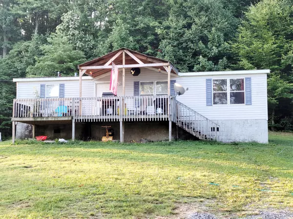 Clintwood, VA 24228,429 Seminole Hill