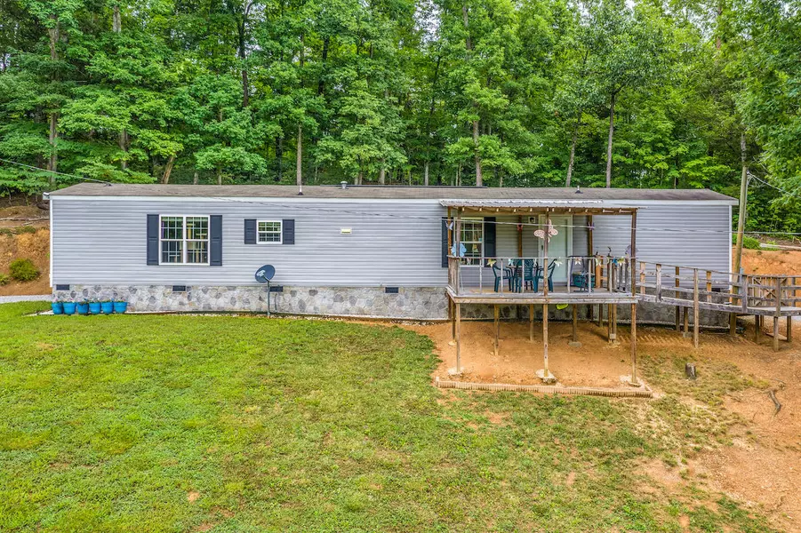 974 Lilac WAY, Cobsy, TN 37722