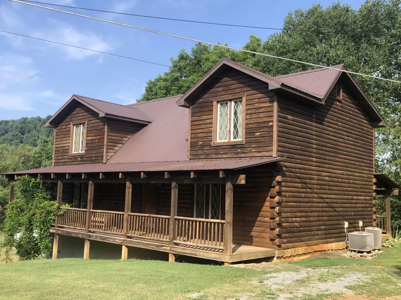 122 Jenkins Hollow RD, Elizabethton, TN 37643