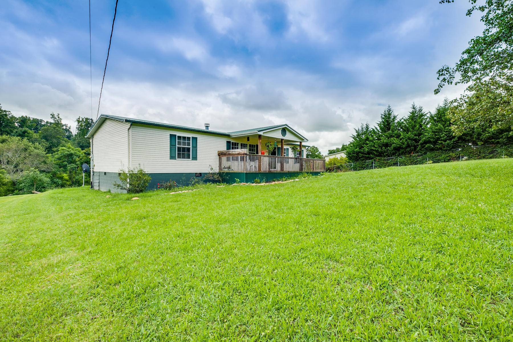 Rogersville, TN 37857,352 Byington RD