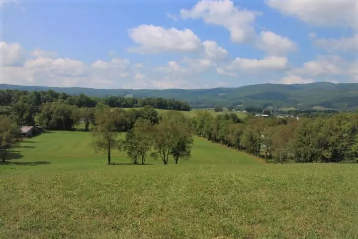 000 Gentry RD, Shady Valley, TN 37688