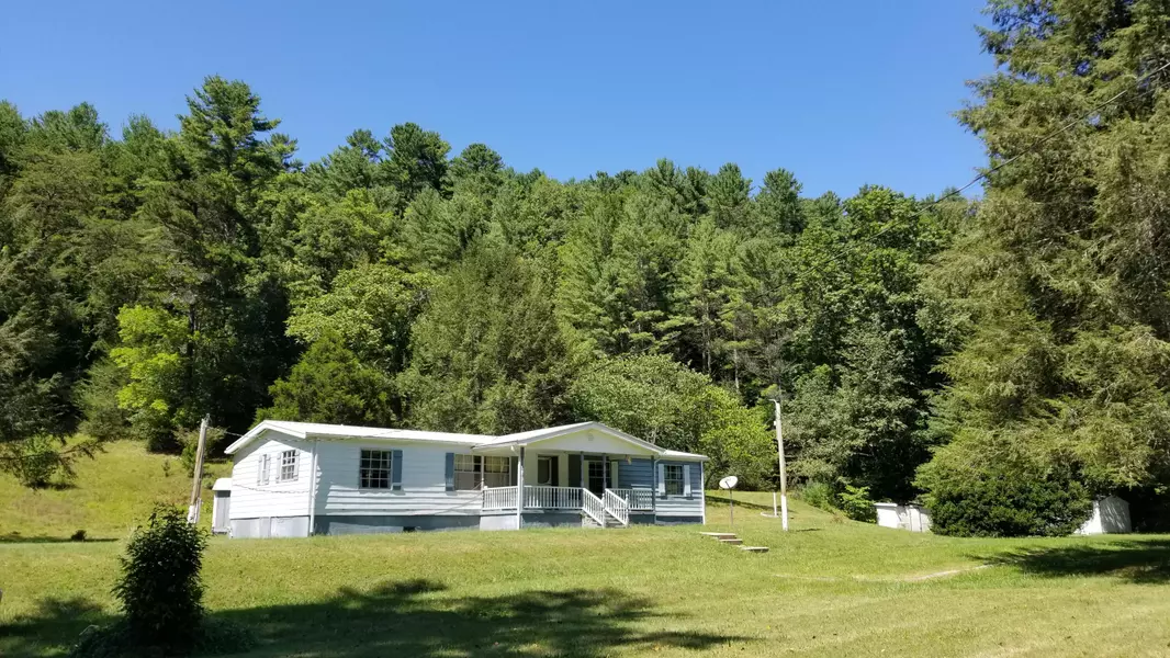 709 Scioto RD, Unicoi, TN 37692