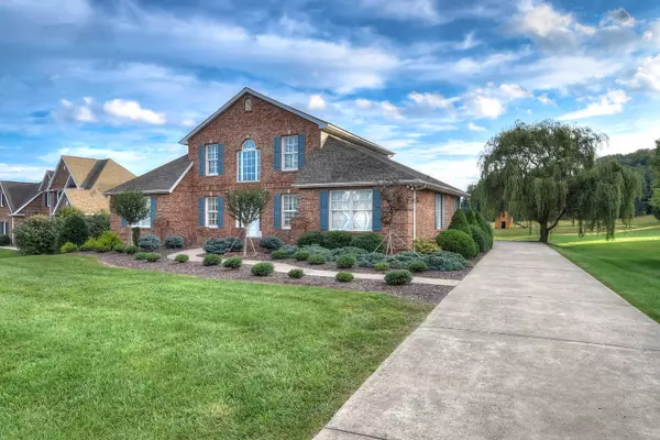 Bristol, TN 37620,112 Canterbury PL